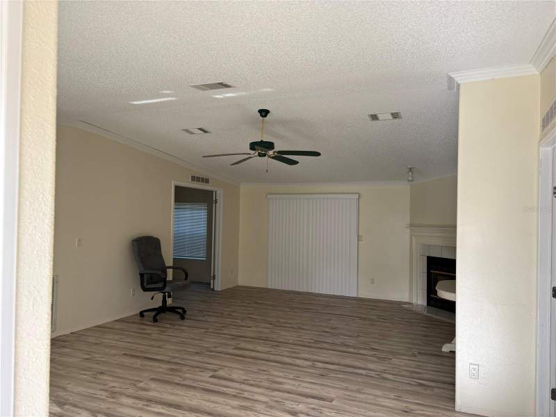 5 bedroom Manufactured Home at 14490 SE 80th Avenue, Summerfield, Summerfield — photo 4
