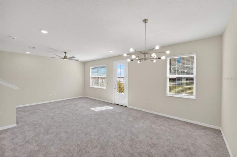 4 bedroom Townhouse at 172 Holly Village Drive, Hollygrove Village, Davenport — photo 4