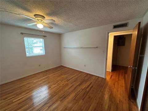 320 Lakeview Street #208, Orlando FL - photo 9 of 18