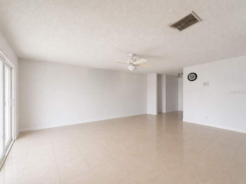 4 bedroom Single Family Residence at 5406 ARPANA DRIVE, SOUTH POINTE, ORLANDO — photo 3