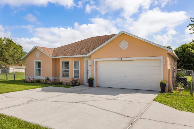 3 bedroom Single Family Residence at 374 Colonade Court, Poinciana Village 1 Nbhd 1 North, Kissimmee — photo 2