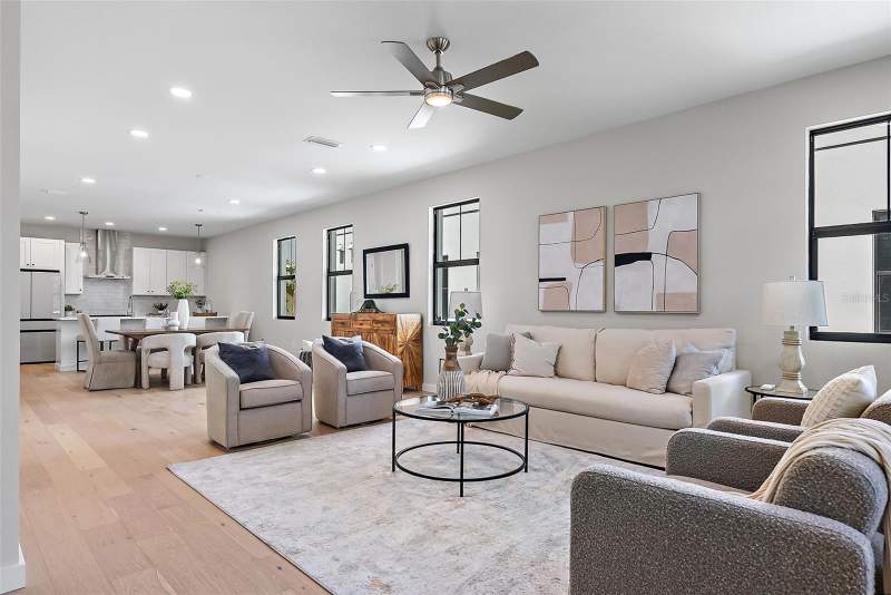4 bedroom Townhouse at 423 11th Avenue, Brookside Park, St Petersburg — photo 3
