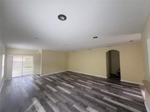 6889 Glenbrook Drive, Lakeland FL - photo 9 of 13
