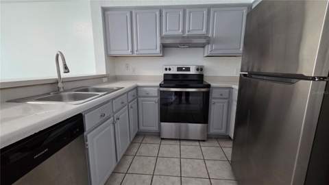 14013 Fairway Island Drive #415, Orlando FL - photo 16 of 29