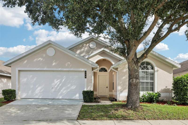 4 bedroom Single Family Residence at 558 Brayton Lane, Legacy Park Ph 03, Davenport — photo 2