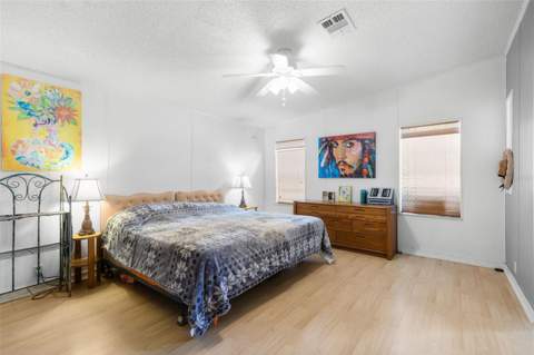 357 Mount Saxon Avenue #323, St Petersburg FL - photo 22 of 39