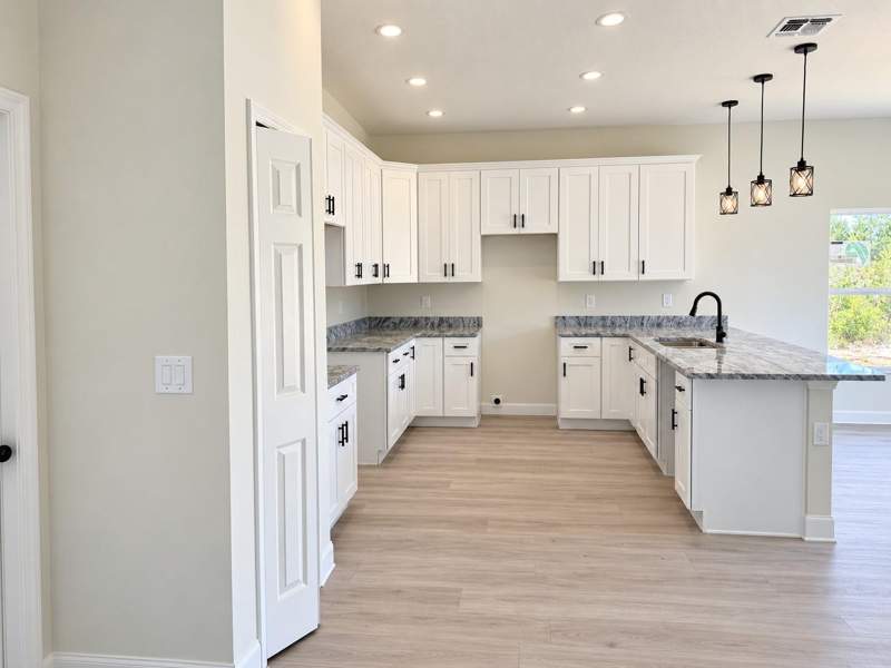 3 bedroom Single Family Residence at 3250 Alba Drive, Indian Lake Estates, Indian Lake Estates — photo 5