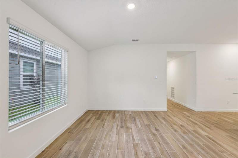 4 bedroom Single Family Residence at 114 Wandering Creek Way, Flagler Village, Palm Coast — photo 5