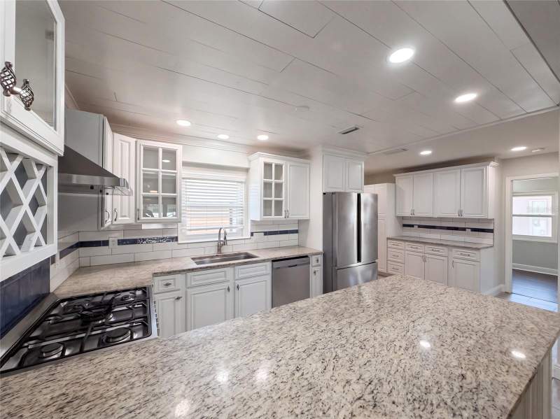 3 bedroom Single Family Residence at 2645 Roy Hanna Drive, Stephenson Manor, St Petersburg — photo 2