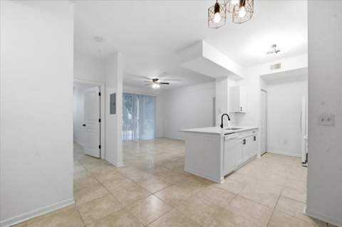 17104 Carrington Park Drive #516, Tampa FL - photo 8 of 28