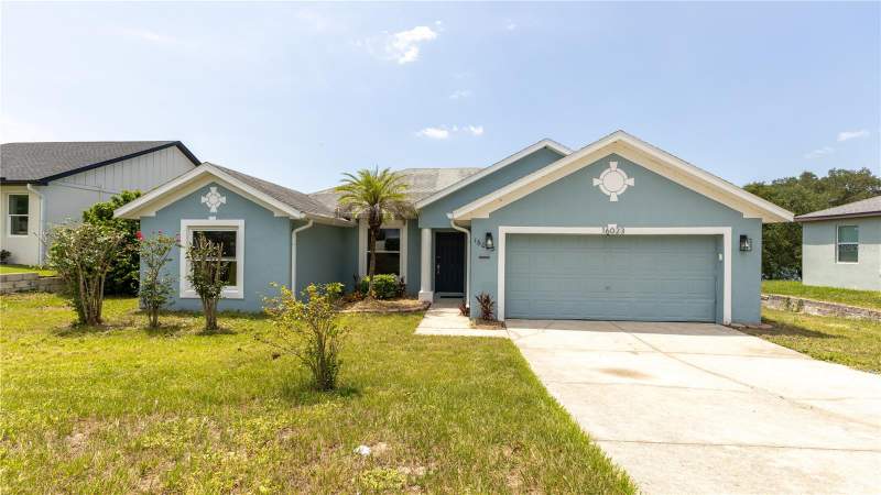 3 bedroom Single Family Residence at 16023 Worthington, Worthington Place, Mascotte — photo 3