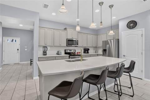 8831 Geneve Court, Kissimmee FL - photo 15 of 50