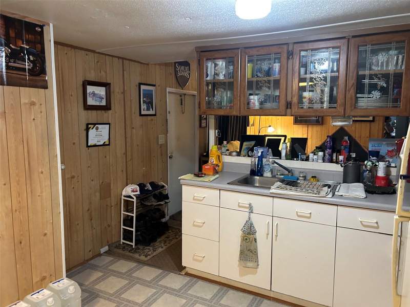 2 bedroom Manufactured Home at 10945 SE 132nd Place, Weir Lake Village, Ocklawaha — photo 5