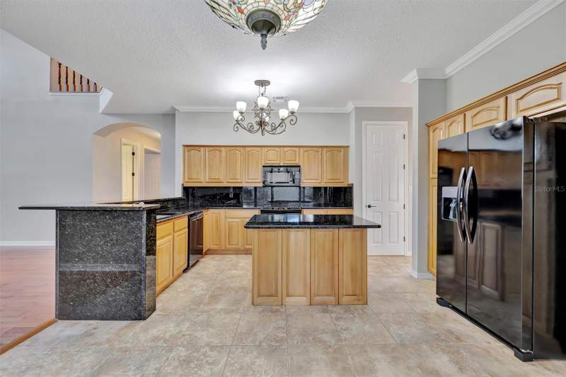 5 bedroom Single Family Residence at 2839 Safe Harbor Drive, The Estates At White Trout Lak, Tampa — photo 3