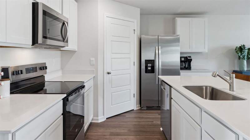 3 bedroom Single Family Residence at 1876 Coble Drive, Deltona Lakes Unit 11, Deltona — photo 4