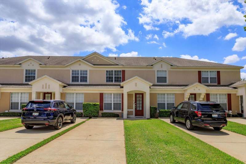 8110 PRINCESS PALM LANE home for sale in Windsor Palms Townhomes