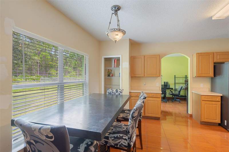4 bedroom Single Family Residence at 1139 Cambourne Drive, Poinciana Village 2 Nbhd 1, Kissimmee — photo 5