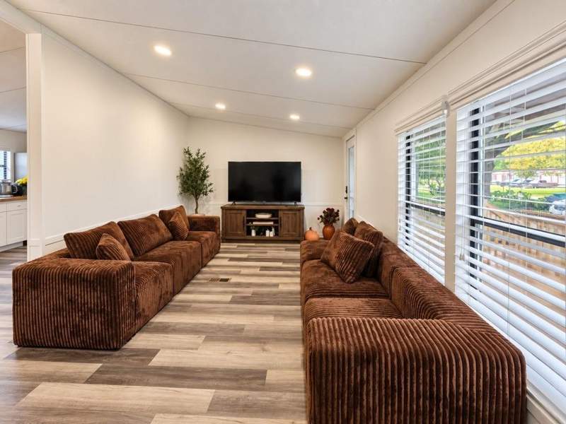 3 bedroom Manufactured Home at 6942 SW 86th Street, Deer Crk, Ocala — photo 3