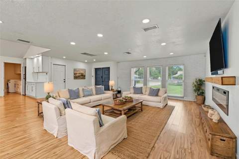 6370 90th Avenue, Pinellas Park FL - photo 10 of 78