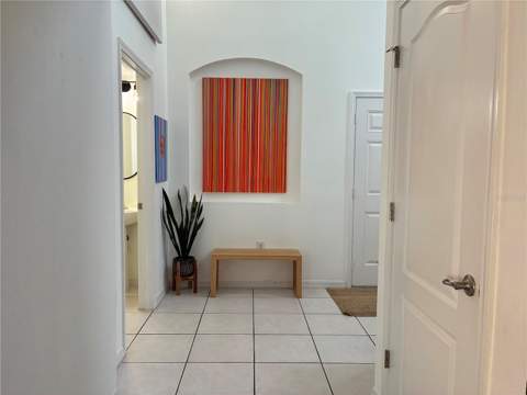 8026 Carriage Pointe Drive, Gibsonton FL - photo 10 of 70