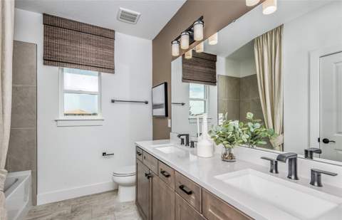 13710 Brookside Haven Street, Riverview FL - photo 21 of 35