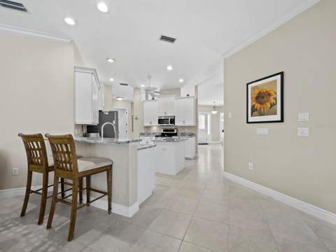 6643 Butlers Crest Drive, Bradenton FL - photo 12 of 57