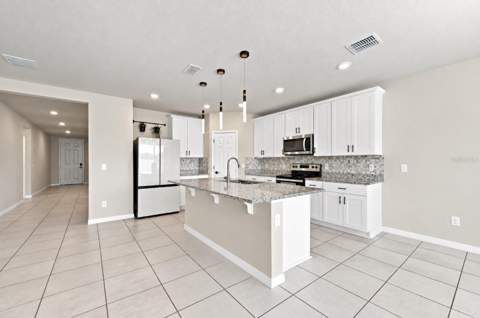 1282 Citrus Landings Boulevard, Davenport FL - photo 6 of 6