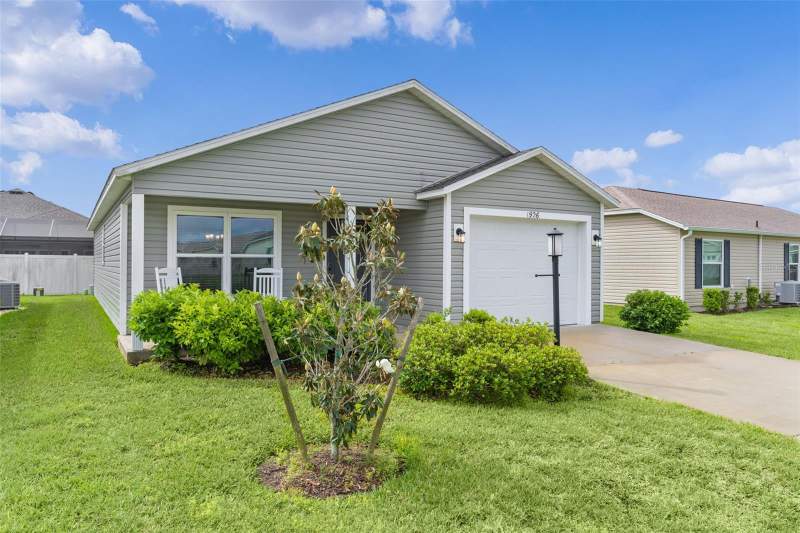 2 bedroom Villa at 1926 Hux Court, The Villages, The Villages — photo 5