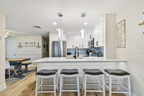 315 Medallion Boulevard #E, Madeira Beach FL - photo 12 of 79