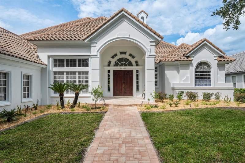 5 bedroom Single Family Residence at 10951 Emerald Chase Drive, Waters Edge Boca Pointe At Turtle Creek, Orlando — photo 3