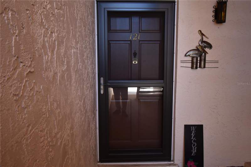 2 bedroom Condominium at 121 Fernwood Circle #121, Gardens The Condo, Seminole — photo 2