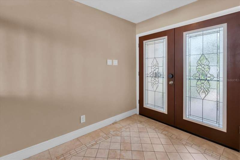 3 bedroom Condominium at 5668 Escondida Boulevard, Playa Escondida Condo, St Petersburg — photo 5