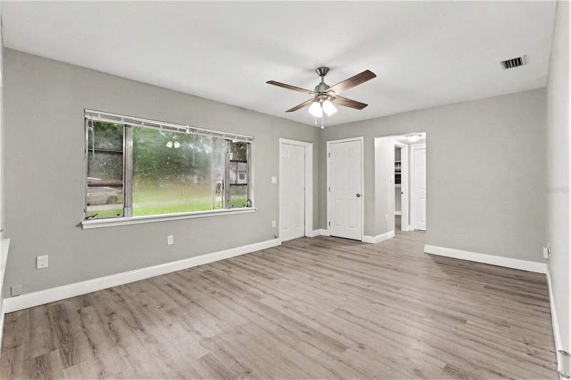 3 bedroom Single Family Residence at 8101 N 17th Street, Fern Cliff, Tampa — photo 4