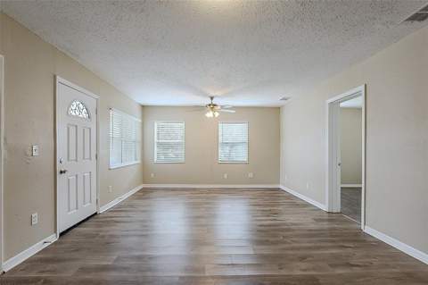 3408 Phillips Street, Tampa FL - photo 9 of 24