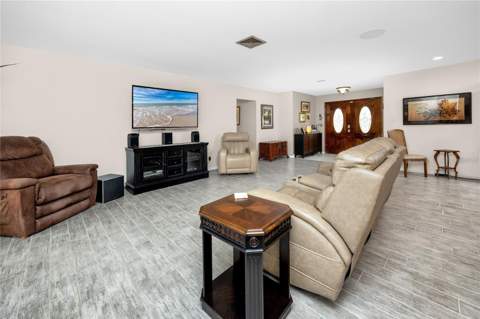 10504 Lacera Drive, Tampa FL - photo 6 of 41