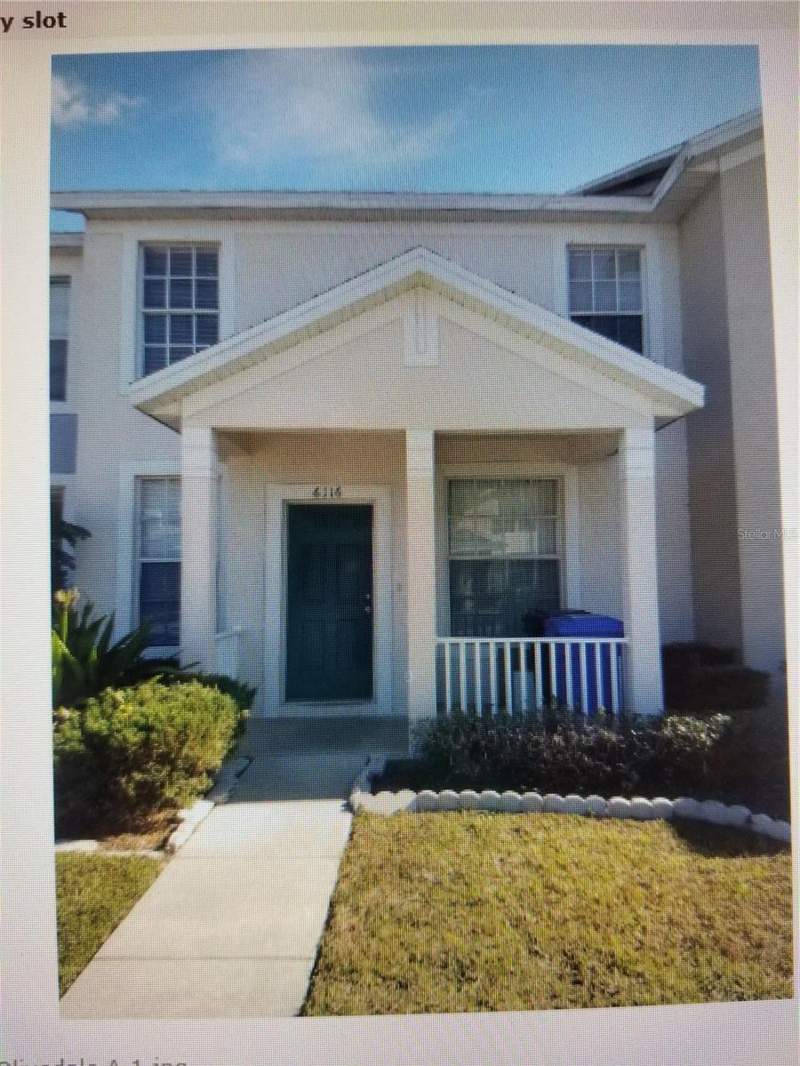 6116 OLIVEDALE DRIVE home for sale in Villages of Bloomingdale