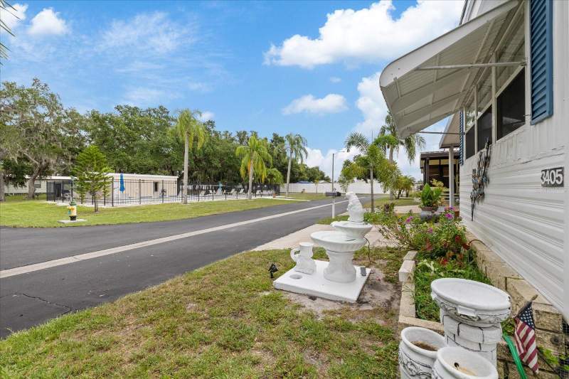 2 bedroom Mobile Home at 3405 Florence Drive, Terra Siesta Mobile Home Park Co-Op, Ellenton — photo 2