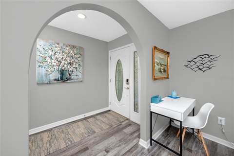 12291 Monarch Circle, Seminole FL - photo 6 of 6