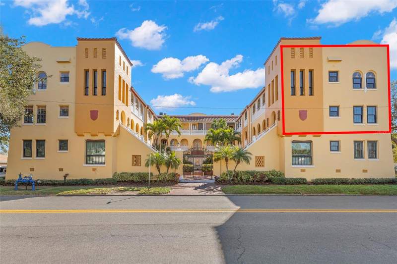 2 bedroom Condominium at 210 22nd Avenue #15, Hegrado Condo, St Petersburg — photo 4