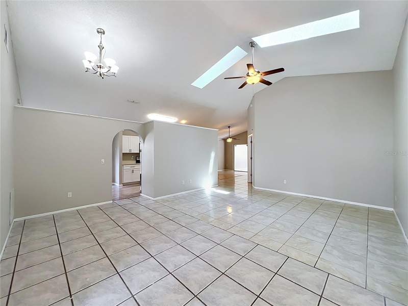 3 bedroom Single Family Residence at 1365 CRAWFORD DRIVE, WOODFIELD OAKS, APOPKA — photo 2
