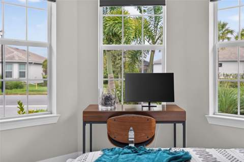 10004 Coral Shore Drive, Englewood FL - photo 15 of 99