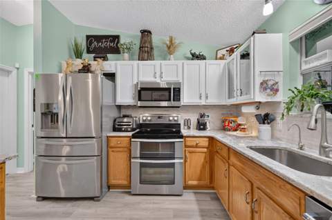 2795 Privada Drive, The Villages FL - photo 6 of 6