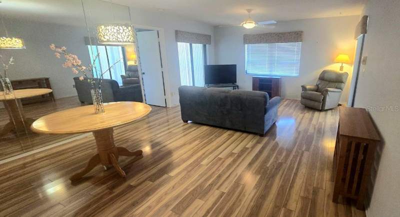 2 bedroom Condominium at 1001 Tartan Drive #302, Highland Lakes Green View Condo, Palm Harbor — photo 3