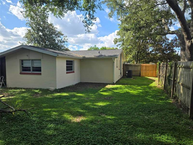 2 bedroom Single Family Residence at 3762 SW 147th Street, Marion Oaks Un 2, Ocala — photo 2