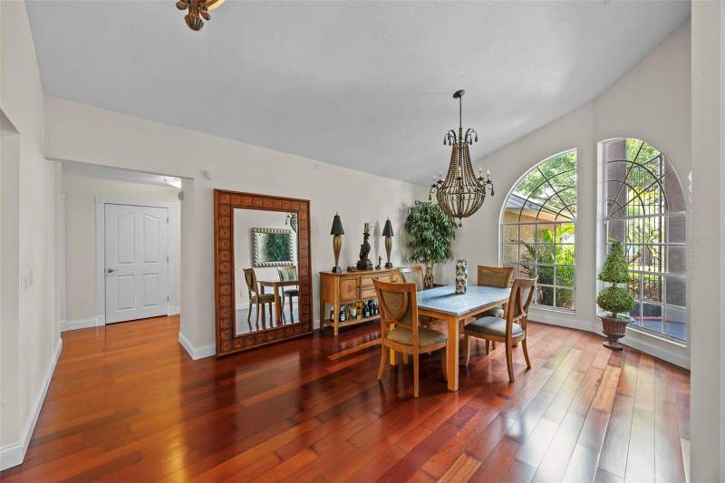 4 bedroom Single Family Residence at 6631 Crenshaw Drive, Fairway Cove, Orlando — photo 5