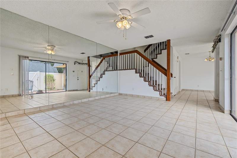 2 bedroom Townhouse at 8119 Oak Trace Way #C, Oak Trace Unit I, Tampa — photo 5
