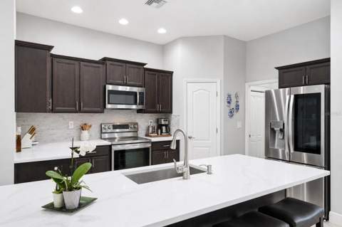 13079 Harris Hawk Road, Weeki Wachee FL - photo 8 of 39
