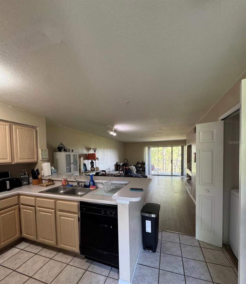 2 bedroom Condominium at 13953 Fairway Island Drive #633, Audubon Vls/Hunters Crk Condo, Orlando — photo 4