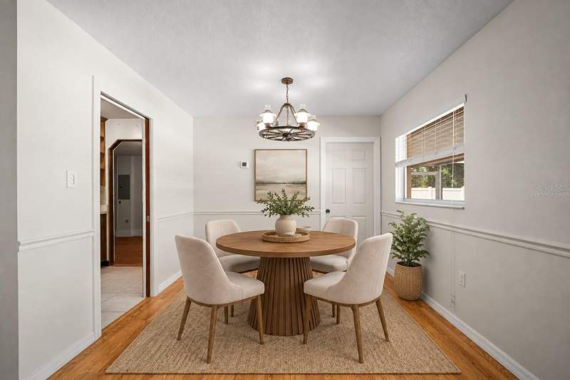 3 bedroom Single Family Residence at 1807 Nova Drive, Meadow Ridge Estates Un 2, Valrico — photo 5