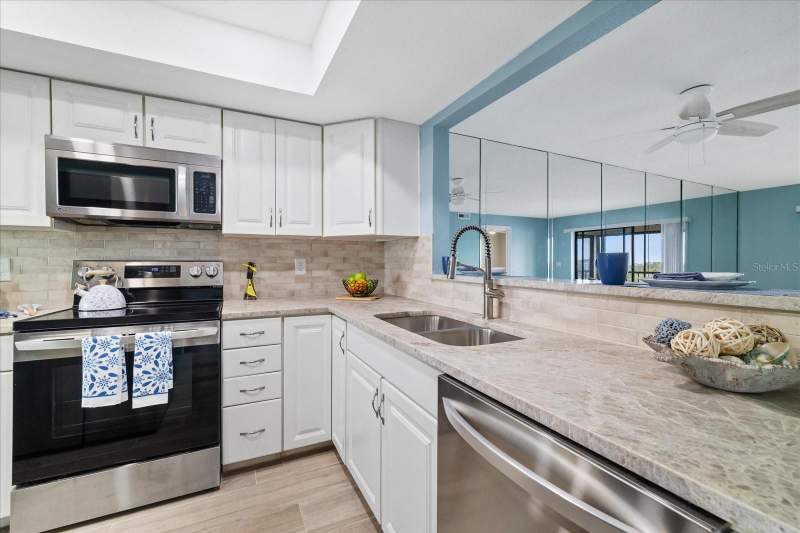 2 bedroom Condominium at 8150 Brent Street #742, Sand Pebble Pointe Condo 01 Amd 02, Port Richey — photo 3